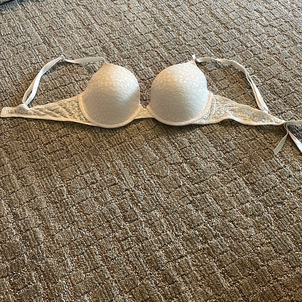 Victoria secret PINK bra underwire lightly lined white lace 36B new without tag